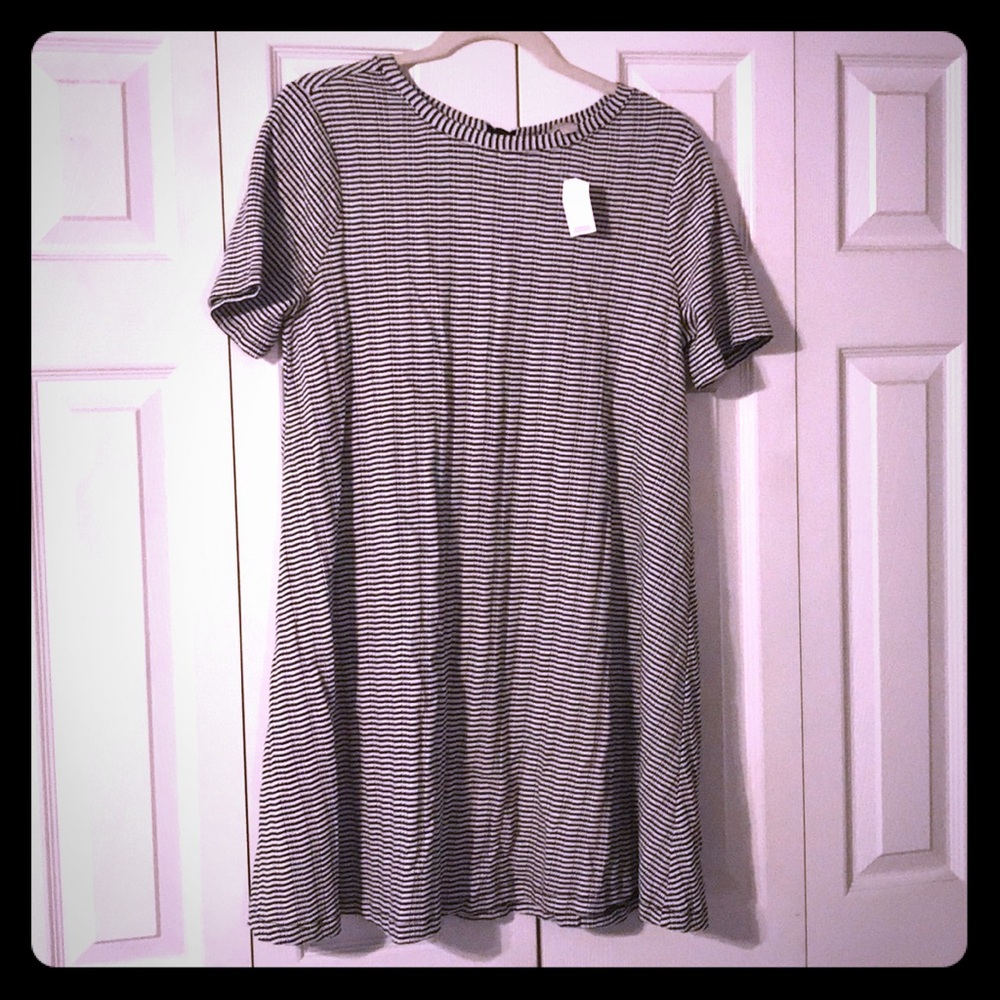 LOFT Black & White Bow Back Swing Dress Small